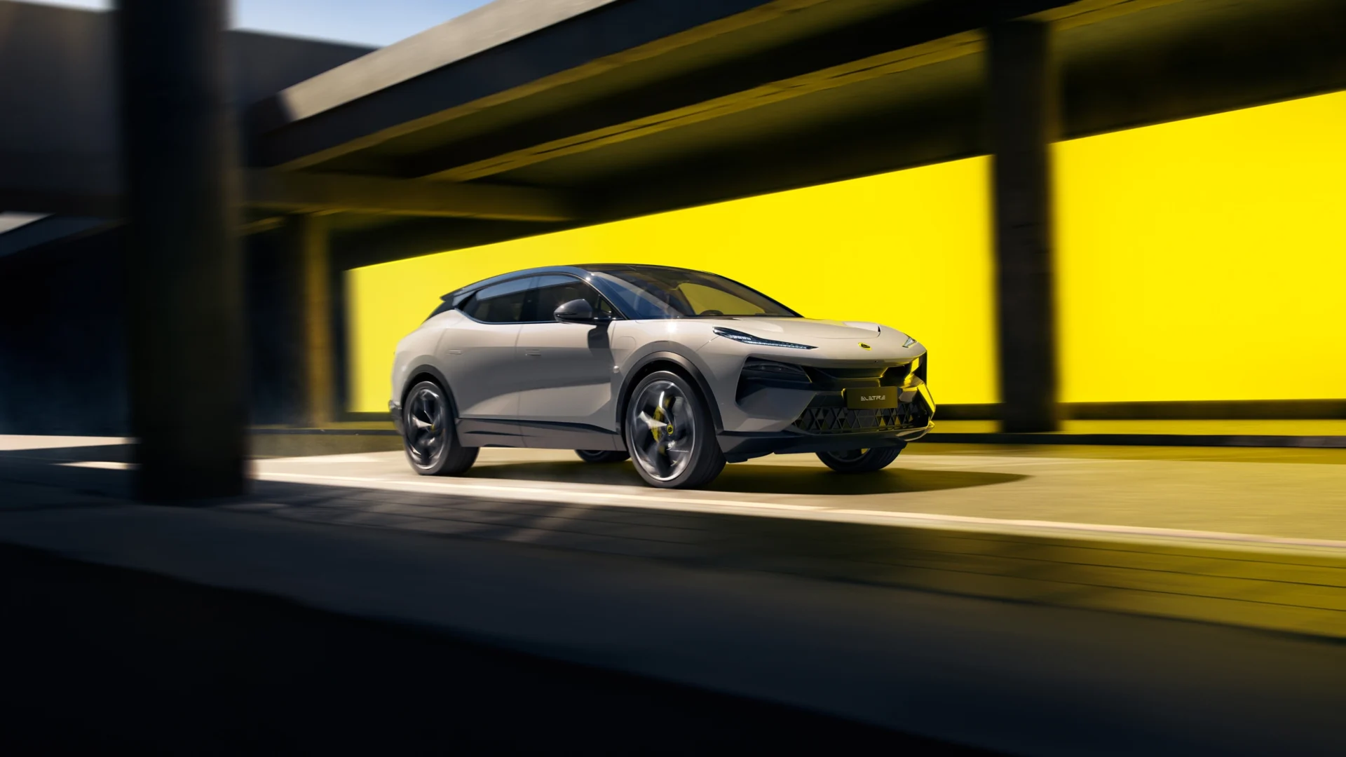 LOTUS Eletre gallery 03